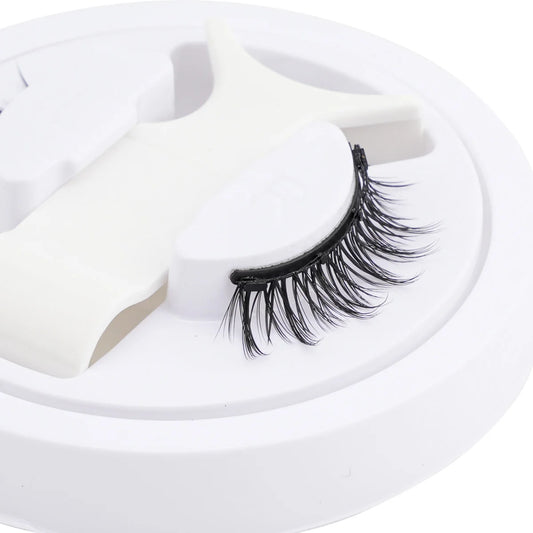 Magic Lash: Easy Magnetic Eyelashes